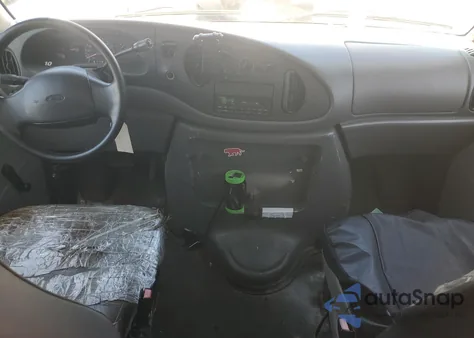 1997 Ford Econoline E350 Super Duty Van from USA, damaged, VIN 1FTJS34L3VHB96366